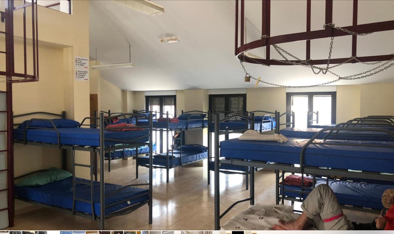 Taberna Albergue Municipal De Ages Dış mekan fotoğraf